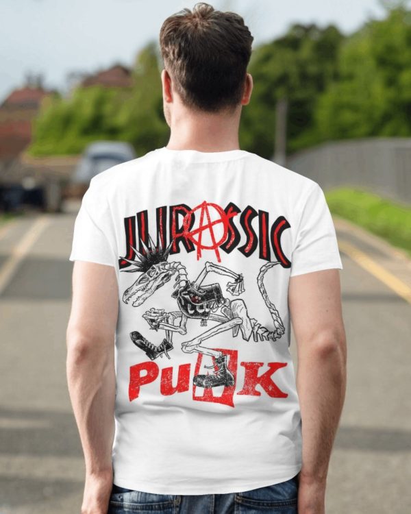 Punk's Not Dead Round Neck T-shirt - Image 5